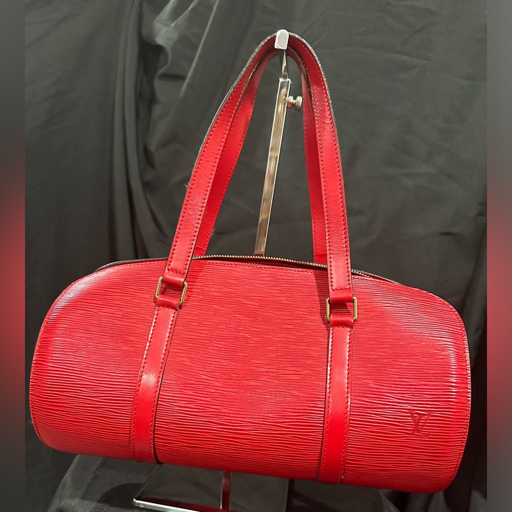 Louis Vuitton Red Epi Shoulder Bag - Pre loved100% authentic